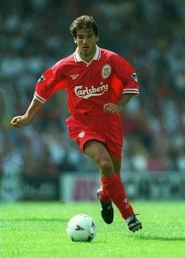 JimmyMu35984013's tweet photo. Before Torres.
Before Suárez.

Liverpool had Karl-Heinz Riedle.

21 goals in 60 games, a model professional and a huge influence on a young Michael Owen.

A class act on and off the pitch.

🔴 https://t.co/WcrnGUBp87