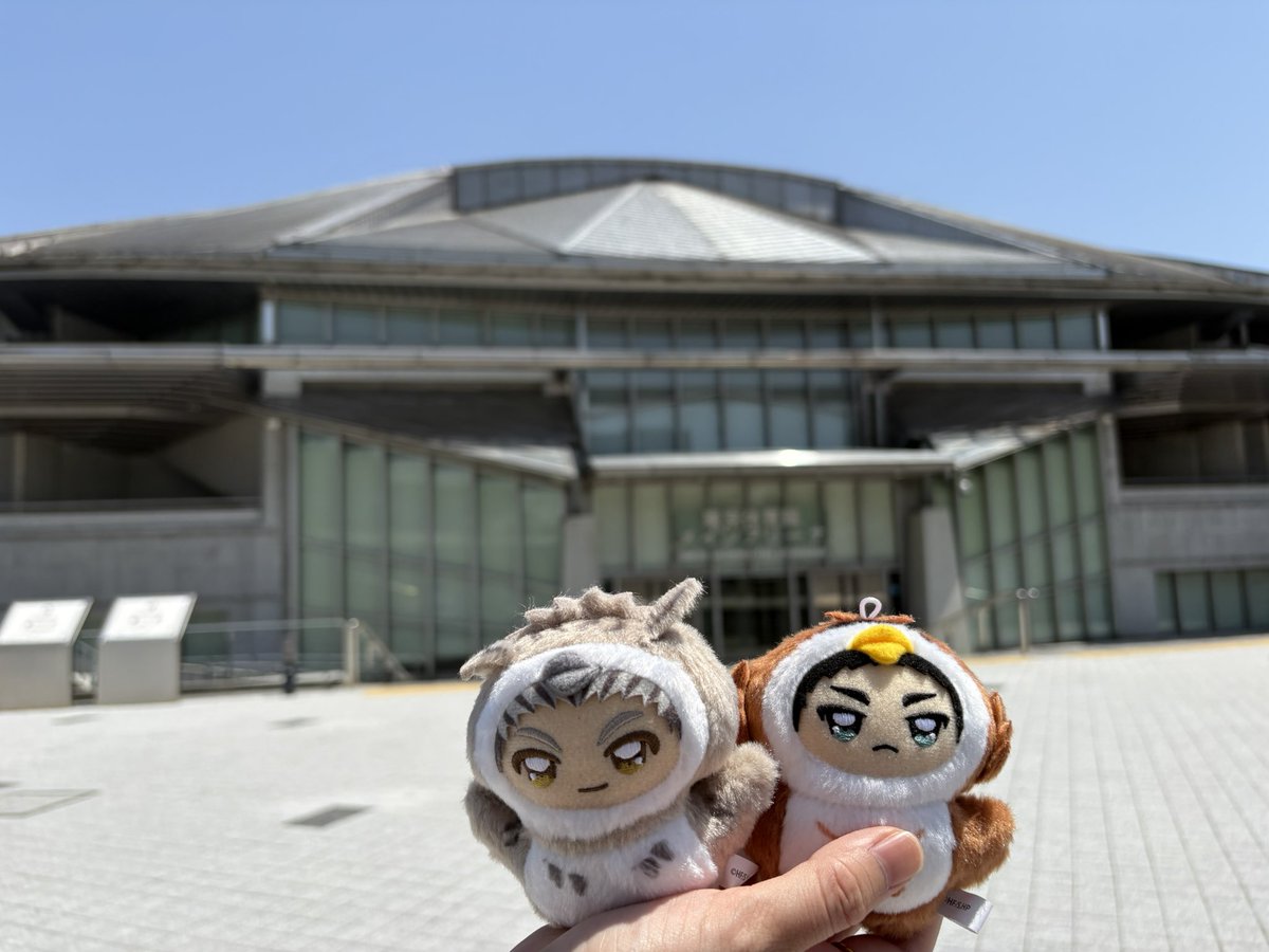 73010fm's tweet photo. 東京行ったついでにプチ巡礼
春高会場とユース合宿所 https://t.co/ErByBh4ggE
