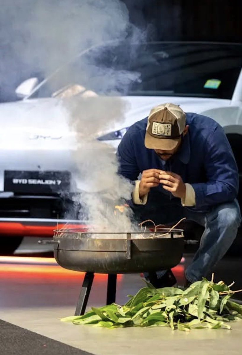 KatyKray73's tweet photo. BYD’s purpose-built car carrier docked in Melbourne on Tuesday and unloaded 5,000 vehicles.

They were welcomed with a smoking ceremony.

Peak Melbourne. 🤡🤦🏻‍♀️😂 https://t.co/tv2MN79DYt