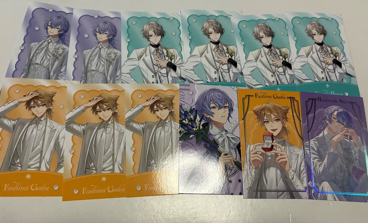 ALA_0803's tweet photo. 【交換】にじさんじ　Luminous Marriage ランダムフォト風カード Aグループ

求)ピンクの方のピンクスーツ絵柄

譲)画像参照

郵送希望、3枚目を読んだ上でお声がけください(読んでいないと判断した内容にはお返事致しません。 https://t.co/BZK7Ava5O9