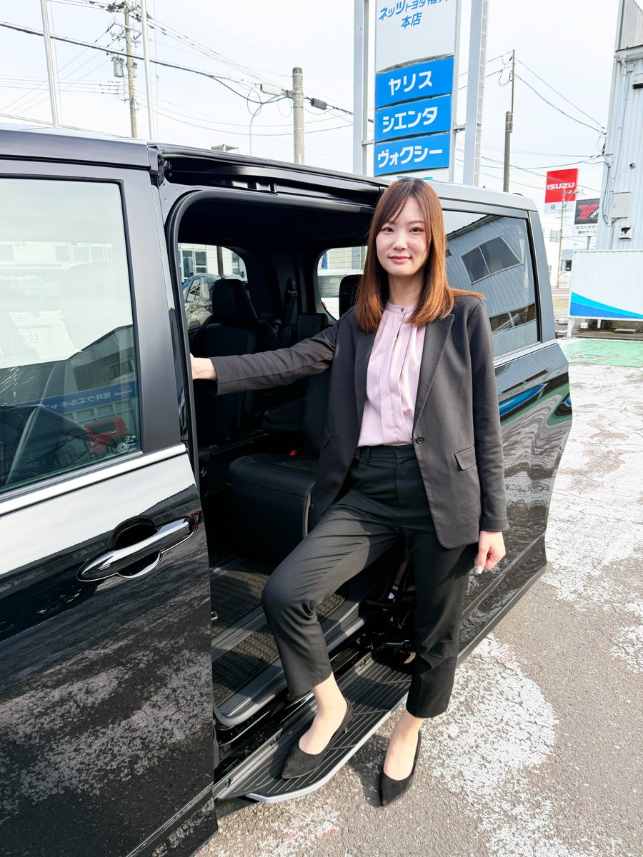 Netz_Fukui's tweet photo. 【ノア・ヴォクシー】
試乗のお問い合わせなどたくさんありがとうございます。
ネッツトヨタ福井 全店舗にてノアかヴォクシーご覧いただけます( ・∇・)

各店舗一覧はこちら！
https://t.co/CMF1u9Y9rK

見て乗って欲しくなって下さい　笑

新型、清水。

#ノア #ヴォクシー #ミニバン #トヨタ #ネッツトヨタ福井