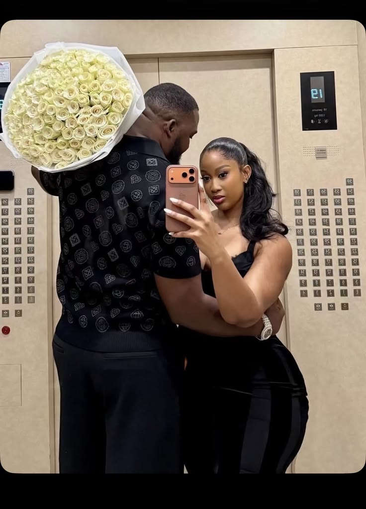 _omalichaa's tweet photo. the height difference I deserve 🥹❤ https://t.co/sJXBRww5EQ