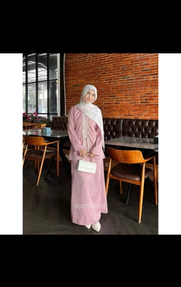 juunsian's tweet photo. one set mazaya dusty pink
ld 100 pjg 63 size L 
💸90k like new baru sekali pake
on shopee jogja https://t.co/uniz2laKQQ