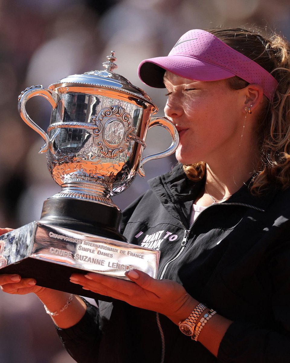 ANDREEVA_NEWS's tweet photo. Roland-Garros 2026 🏆 https://t.co/YOCmLRHHEm