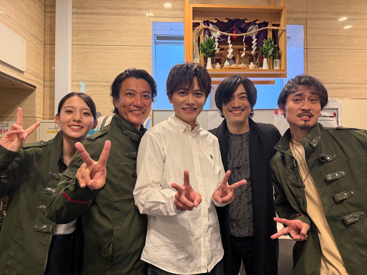katsuyoung's tweet photo. アマゾンズ10周年。
本当にありがとうございました！！！

幸せすぎて。。

原点であり、愛すべき作品です。
心からの感謝を。

また改めてインスタなどに綴りますね。
#仮面ライダーアマゾンズ https://t.co/RBsucc6Y2V