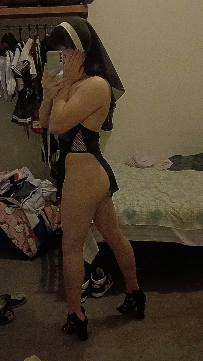 Leonardo424605's tweet photo. ah vuelto tu monja putita favorita 
ya hace falta salir a las calles de la CDMX por calle 11 en iztapalapa vestida asi ¿no?
#sissy #trap #putito #trans #femboy #exibisionismo #CDMX #Iztapalapa #gay #cosplay #plug #anal https://t.co/QgxNBPl0ve