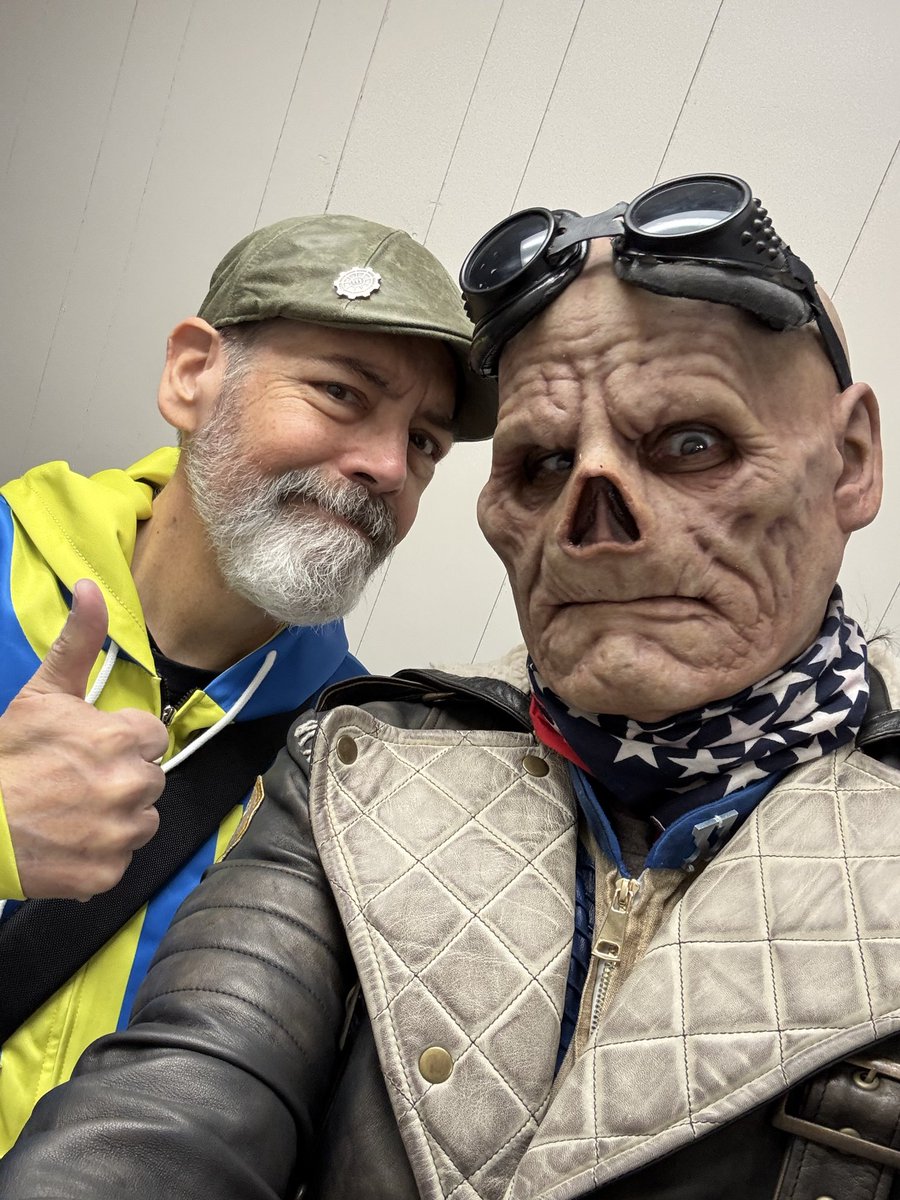 Mark_Meer's tweet photo. @FalloutForHope @WesJohnsonVoice Happy Birthday, @WesJohnsonVoice! 
☢️🎂🥳 https://t.co/2iiJUHoFsp