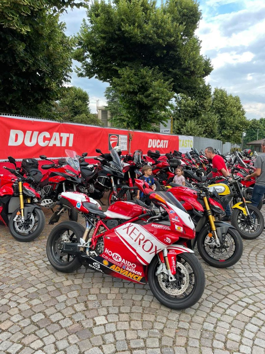 DucatiClub_Lodi's tweet photo. Un ringraziamento allโorganizzazione del Ciao Don e a tutti i partecipanti ๐คฉ #ciaodon26 #ducati#forzaducati #ducati100 #doclodi https://t.co/Glv0dIlN8l