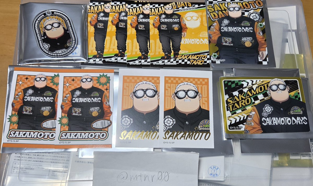 mtnr00_'s tweet photo. 交換　譲渡　SAKAMOTO DAYS　サカデイ　ポップアップショップ　POP UP SHOP　レーサー　アクリルキーホルダー　ミニフォトカード　クリアカード　クリカ　ミニカード　特典
譲　坂本○、シン、神々廻
求　南雲、定価+送料（○のみ）
ただし特典は交換のみ
大阪手渡し、郵送交換 https://t.co/dtWGXDszbr