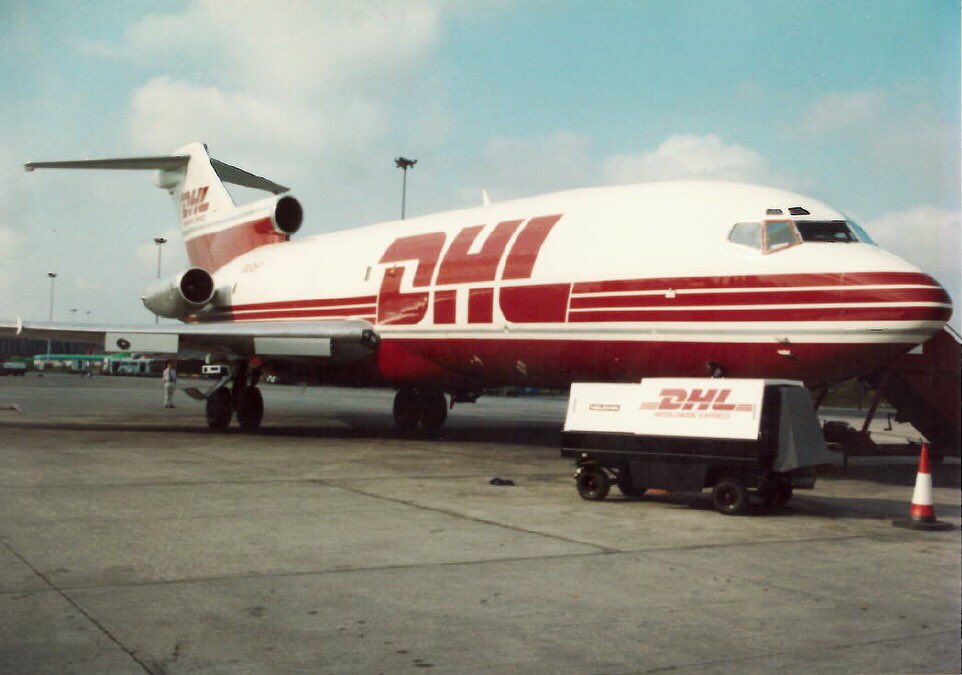 DhlExpressMY's tweet photo. Some pictures reflect the past and the progress in one frame 

#throwback #dhlexpress #dhl https://t.co/StoZWfBZWV