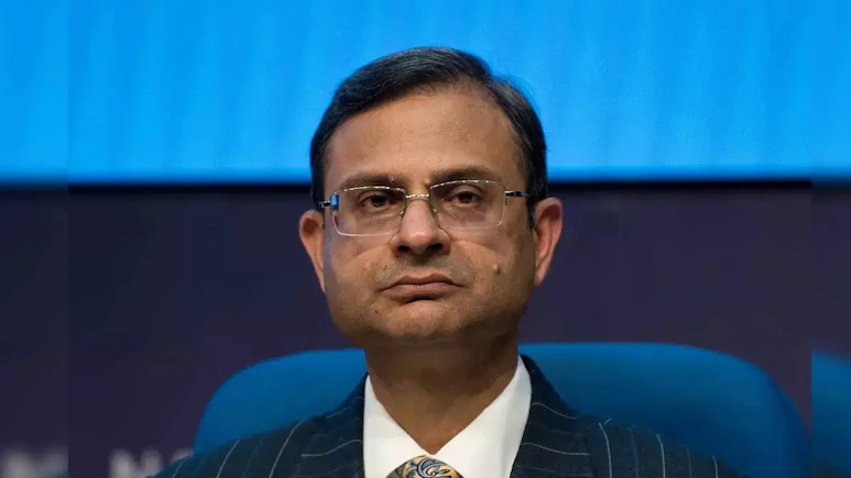 ndtv's tweet photo. RBI Examining "Pros And Cons" Of Plastic Currency Notes, No Decision Yet https://t.co/m9z6QvdRtQ https://t.co/IYl3DLjwTv
