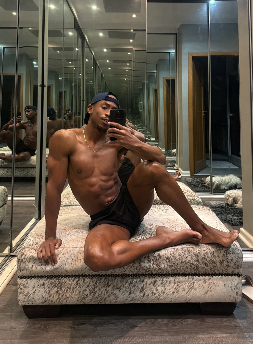 FineLocalGents's tweet photo. 🥵🥵🥵🔥
@DaliKhanyile https://t.co/YkOXIOzz6J