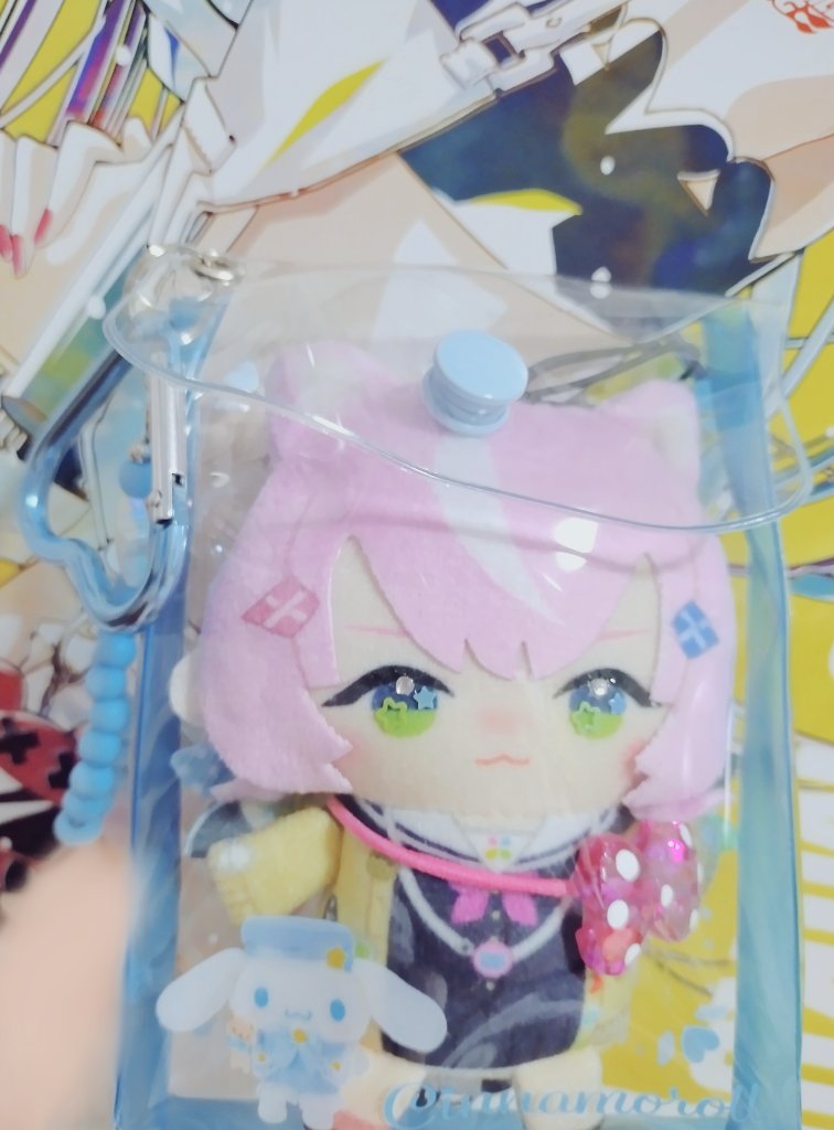 Reput4iru's tweet photo. にじぱぺが入ると耳にしたので購入
可愛い https://t.co/BdY6UUdYJZ