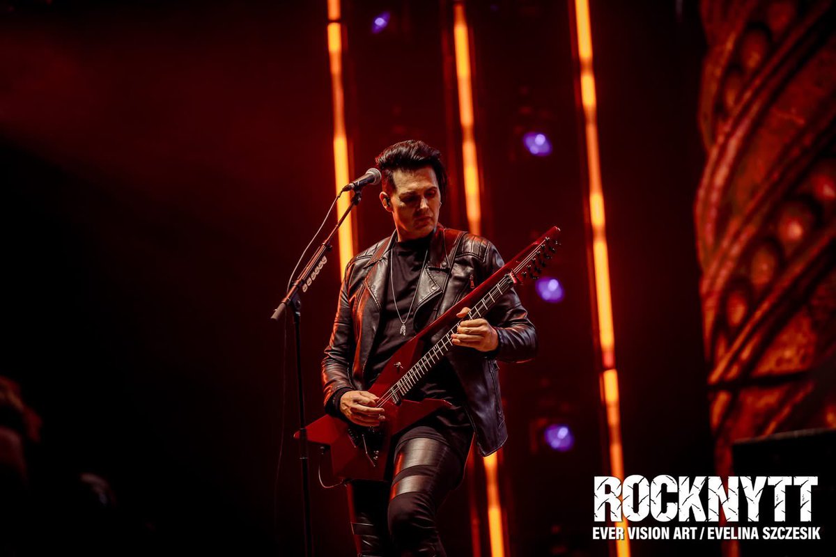 HelloweenFans's tweet photo. 4-4 https://t.co/C5aNaMWVgx