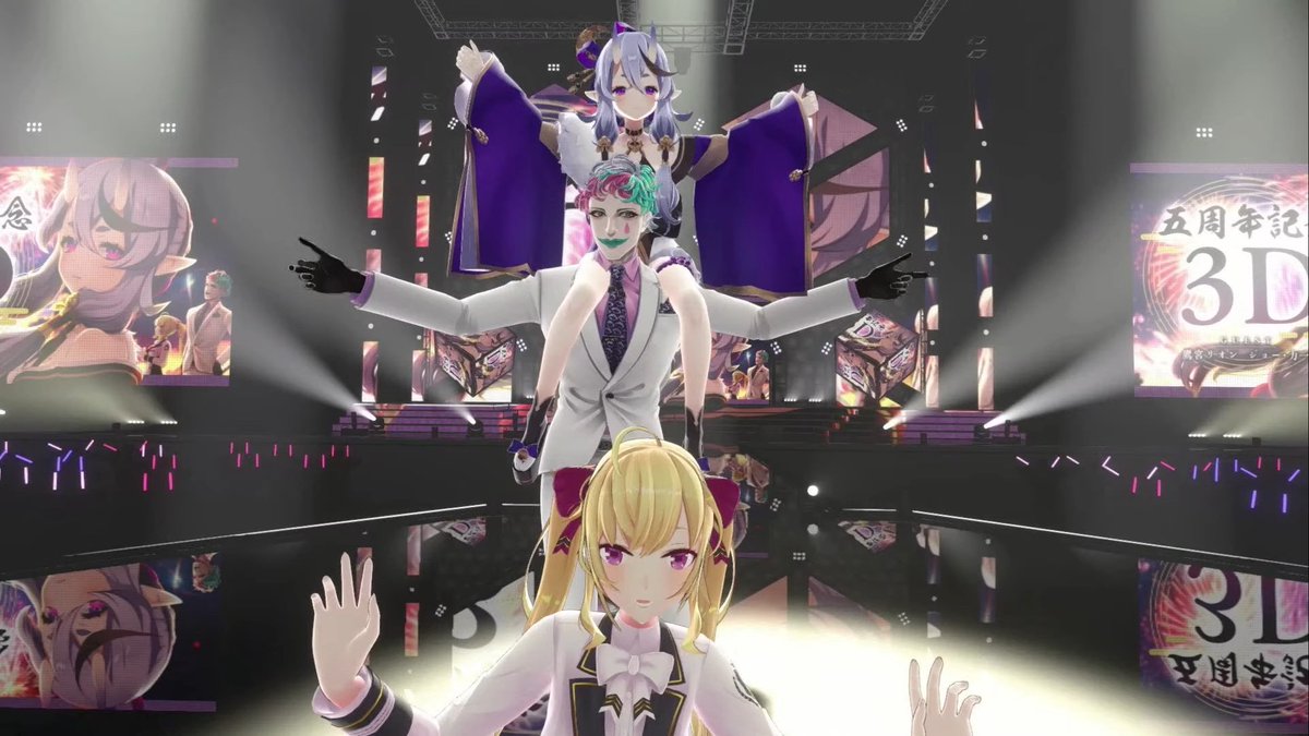 Tomitosyathi's tweet photo. ルンルンを腕、ななたまを手に乗せ、オリバーをお姫様抱っこし、ふわっちとわらわを肩車した力一 https://t.co/ZWxbluLaew