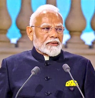 ipavanjagarwad's tweet photo. महंगाई,
बेरोज़गारी,
गरीबी,
भ्रष्टाचार,
पेपर लीक,
डीजल व पेट्रोल,
गैस की किल्लत,
किसानों की खाद की किल्लत,
जैसे अहम मुद्दों पर आप कब बोलेंगे सर? https://t.co/tSCkV4Ic6L