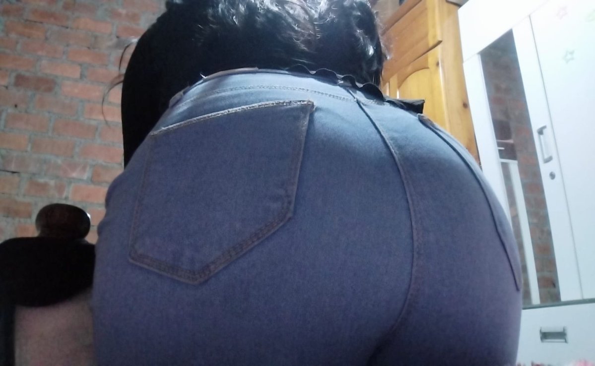 Vaquitatt18's tweet photo. te gusta mi colita ? 💕💕💕 https://t.co/RrcVj9qdKF