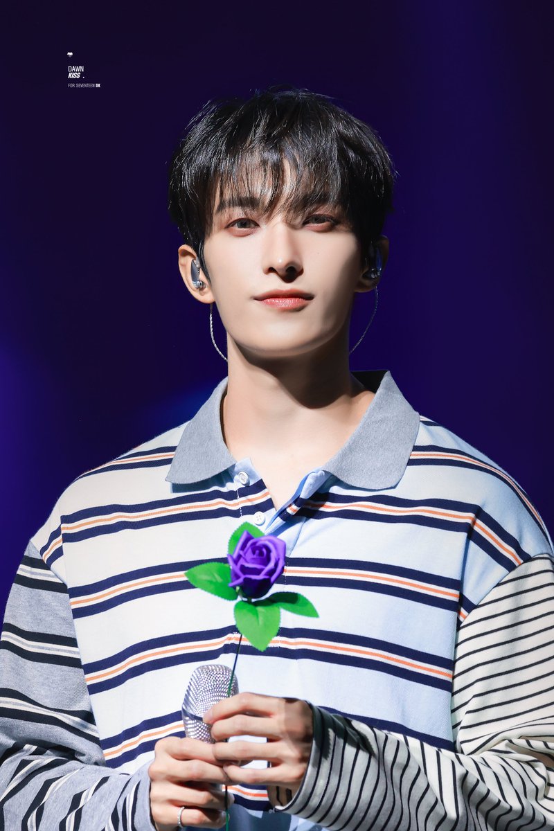 DawnKiss97218's tweet photo. 260606 DxS [SERENADE] - ON STAGE IN MACAO HD
🌹💜
#DxS #도겸X승관
#SEVENTEEN #DK
#도겸 #이석민 #ドギョム
@pledis_17 https://t.co/Dn8P0pX0Ui