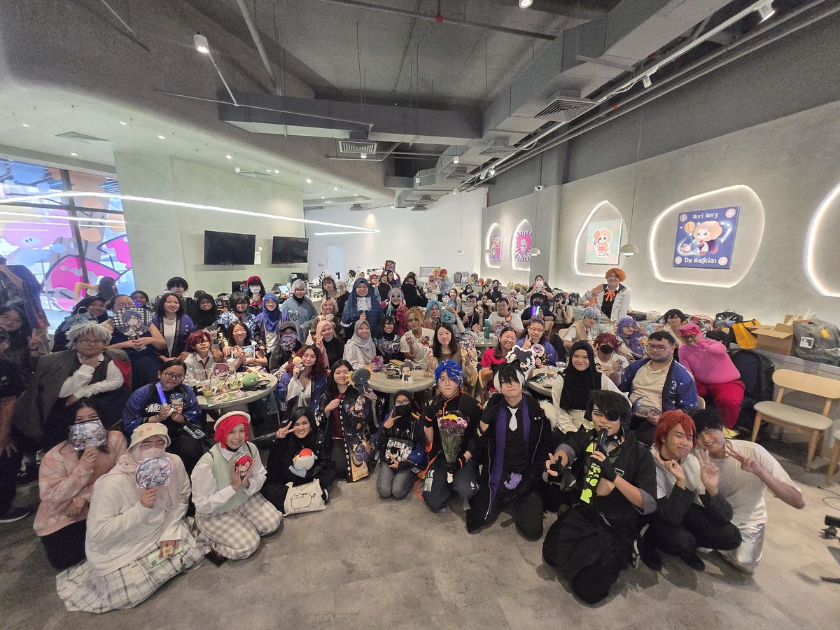 wheatscuits's tweet photo. Also somehow I did make it to the @holostarmys 7th Anniversary CSE hehe.

From the bottom of my heart, thank you to the HOLOSTARS community for being here.

#HSoshikatsu_KL
#StarMYs
#StarMYs7th26 https://t.co/PEL5pWt3o6