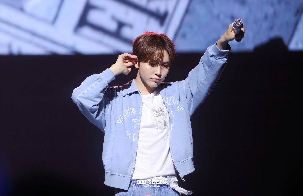boo_season0116's tweet photo. 260606 DxS SERENADE in MACAO

#승관 #SEUNGKWAN #スングァン #세븐틴 #SEVENTEEN #夫胜宽 https://t.co/lDGrbves5z