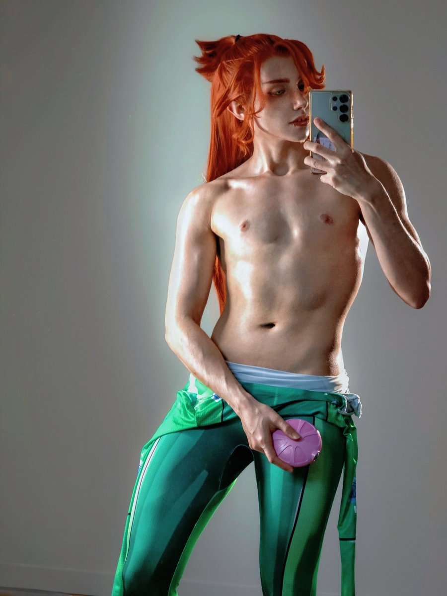 fluffycos's tweet photo. Check out my compowder yall

#totallyspies https://t.co/I62gDlyO9U