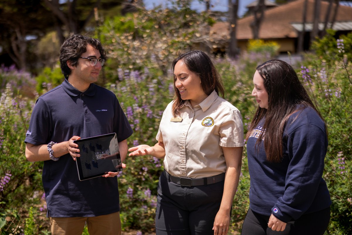 CSUMB's tweet photo. 📚 Happy National Higher Education Day! 

Today, we celebrate the power higher education holds in transforming lives, expanding opportunities and inspiring lifelong learning. 

Here's to our students, faculty, staff and alumni who make our #OtterRaft stronger every day. 💙 https://t.co/mJXAsucnqM
