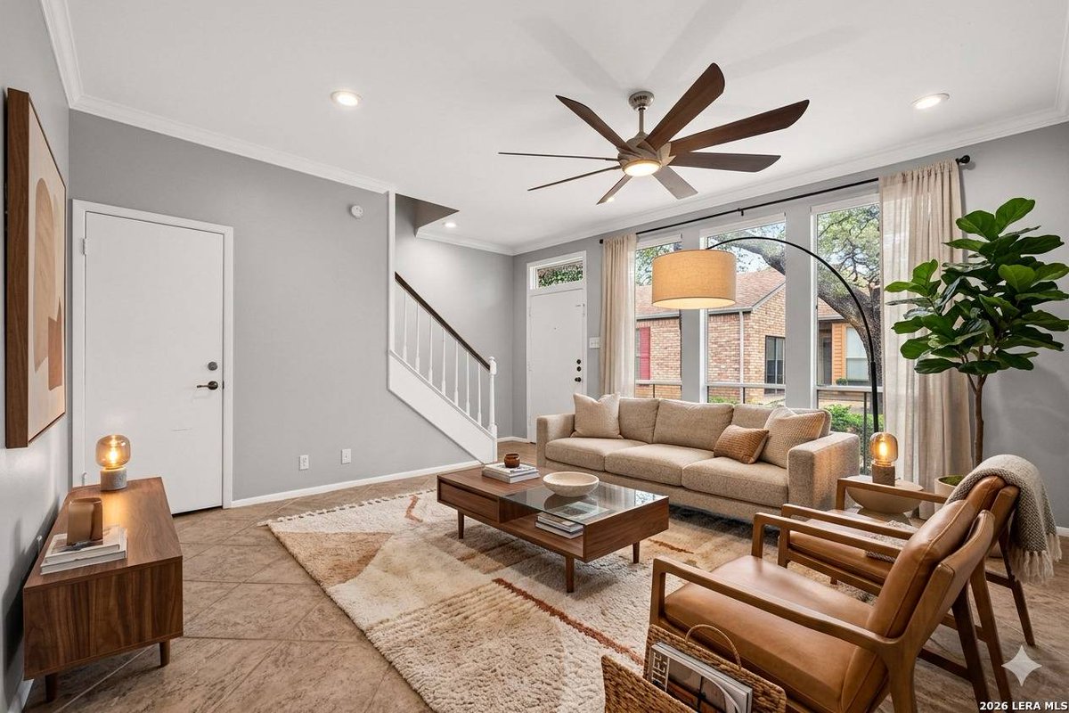 lizaking's tweet photo. Best Price for this 2 bedroom/2 Bath condo! 
3678 Hidden Dr. UNIT 2906, San Antonio, TX 78217 just hit the market!
Take a look at this awesome space: https://t.co/kK6d0WFCfz https://t.co/a4lSrpLAXc