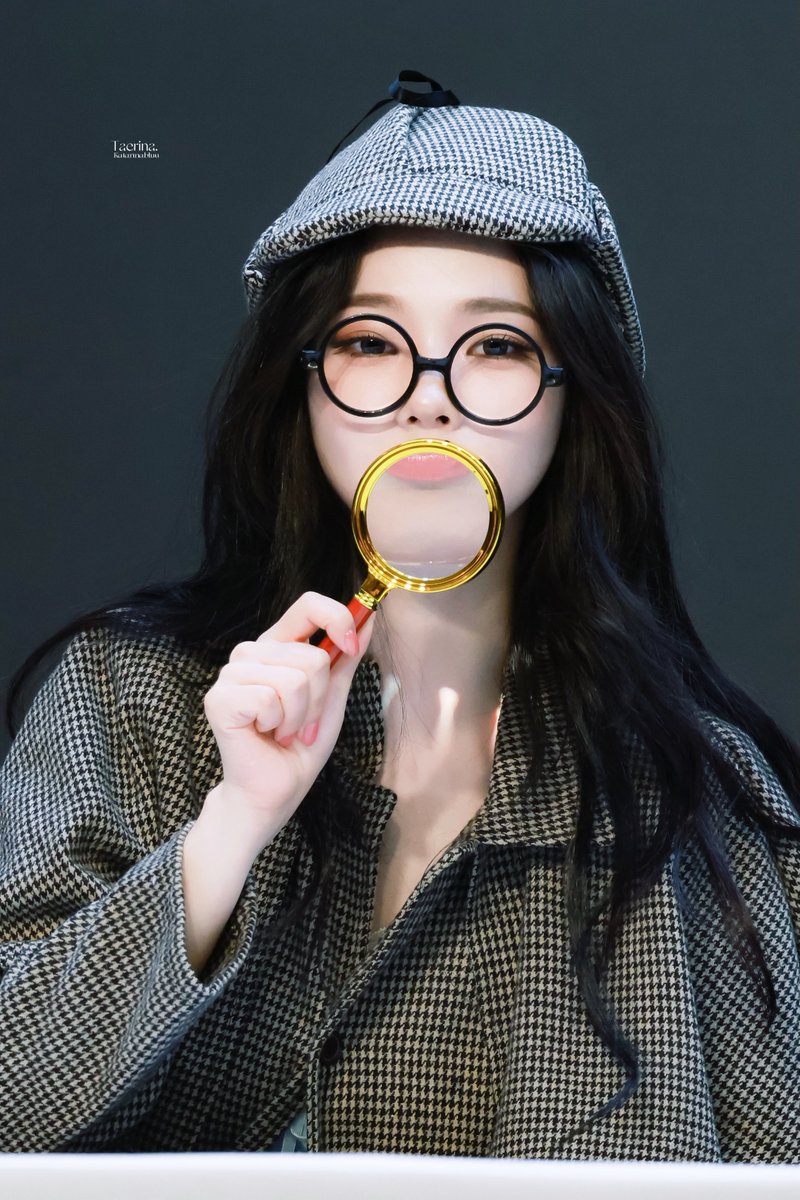 taerina09's tweet photo. 260606 팬싸
🕵️‍♀️
#카리나  #Karina
#에스파 #aespa https://t.co/llw7rbYpgo