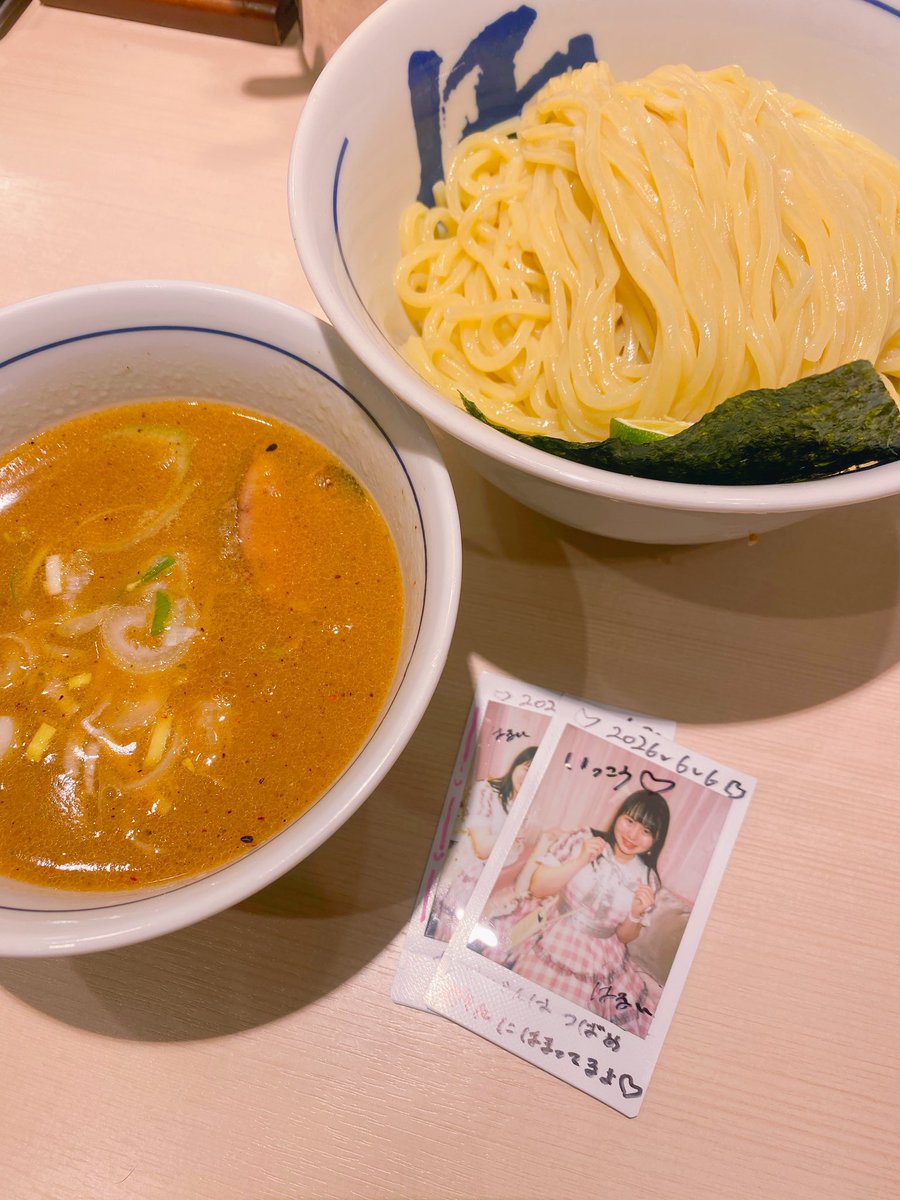 ashcr's tweet photo. やっぱり推しがいる空間が最高だった。
#本日のアフターコンカフェ https://t.co/YJRPL7l9sE