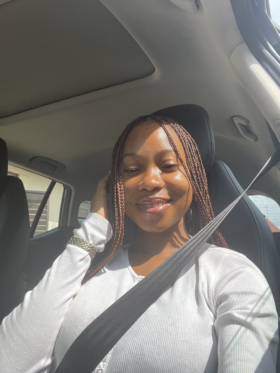 Oluwaferanmiju_'s tweet photo. Grateful.🥰❤️😌 https://t.co/8rCyPzj2Tr
