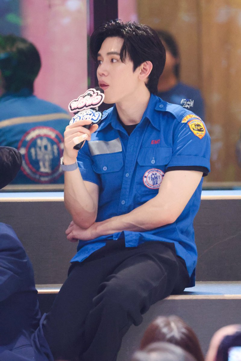 bloomlion's tweet photo. แล้วอยากจะห้าวแบบพิโต้ 
แต่ดูจิ 🤏
@new_thitipoom #Newwiee
#ADogAndAPlaneEP2
#ADogAndAPlane https://t.co/KpLA61Lung
