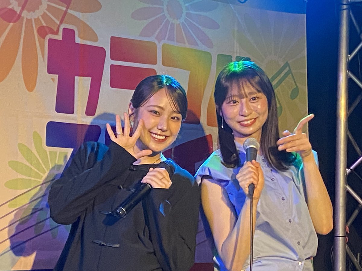 geniorow's tweet photo. 由衣ちゃんLIVE参戦4回目という事で、札幌での初ワンマンLIVEへ。
スペゲスの衣麻ちゃん出演と豪華なLIVEでした😄
少し早い誕プレGETできたし、由衣ちゃんの歌ってる所見れて元気もらえた今日この頃。
さてまた仕事頑張りますか💪
#カラスマ　#原藤由衣　#中桐衣麻 https://t.co/UCyOSCcuri