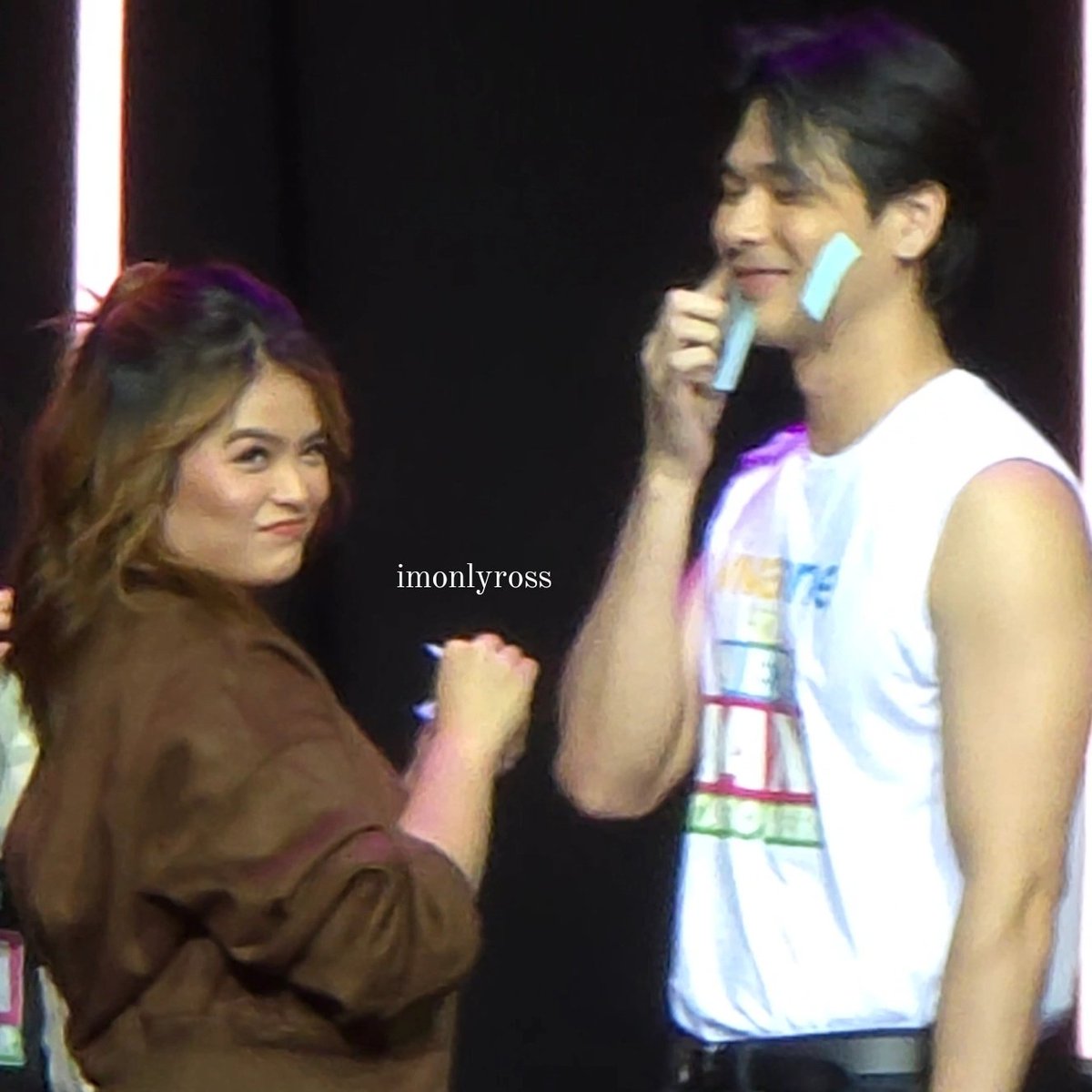 imonlyross's tweet photo. hihipan nga daw kasi para matanggal :PPPP

WILBEA LOVE REPEAT 
WILBEA LOVE REPEAT https://t.co/Rh6i45CiJV
