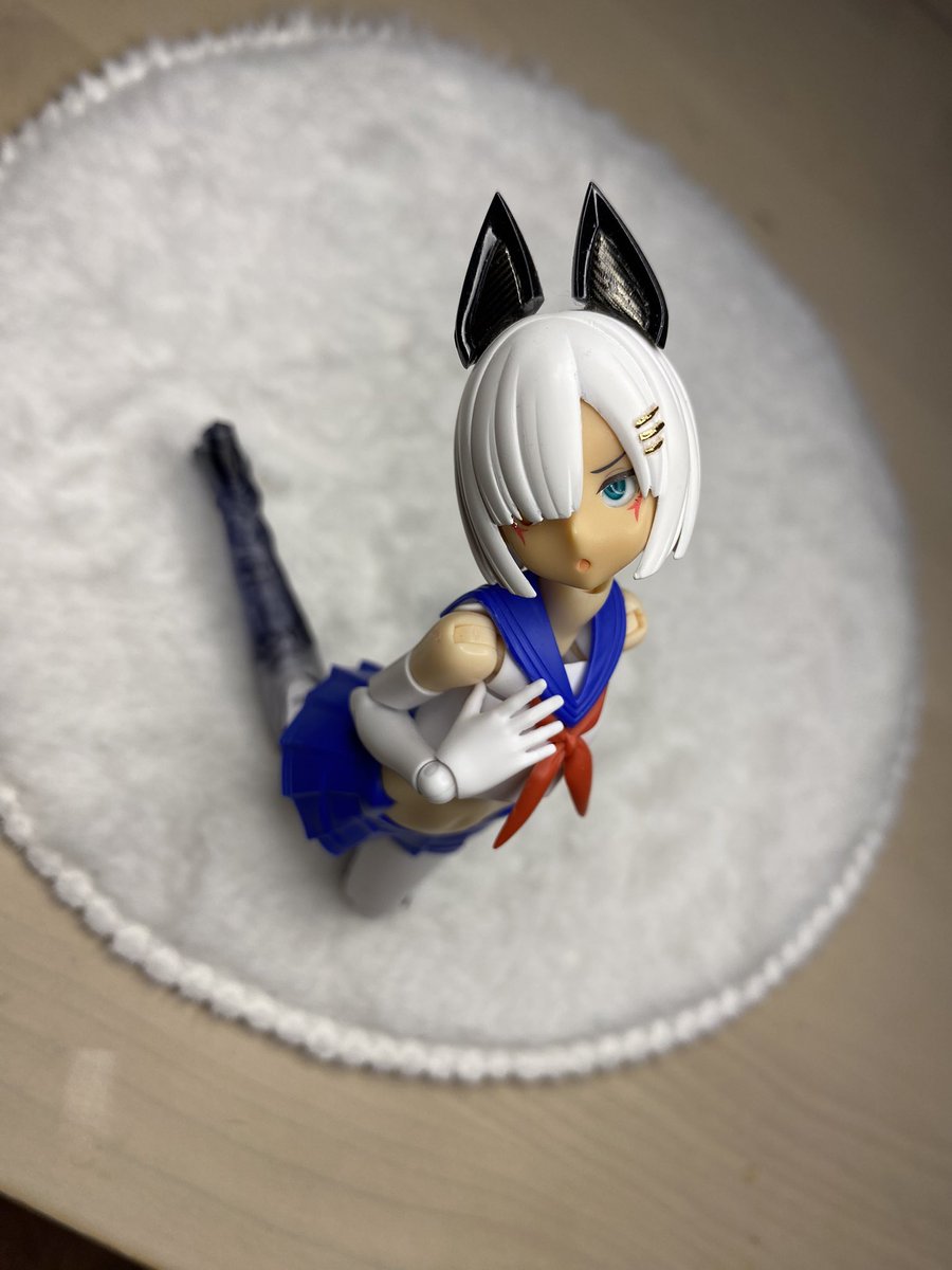 RX78osk2's tweet photo. #おまえらのポージングを見せてくれ
#メガミデバイス 
❤️💙🤍 https://t.co/juCpNfltUS