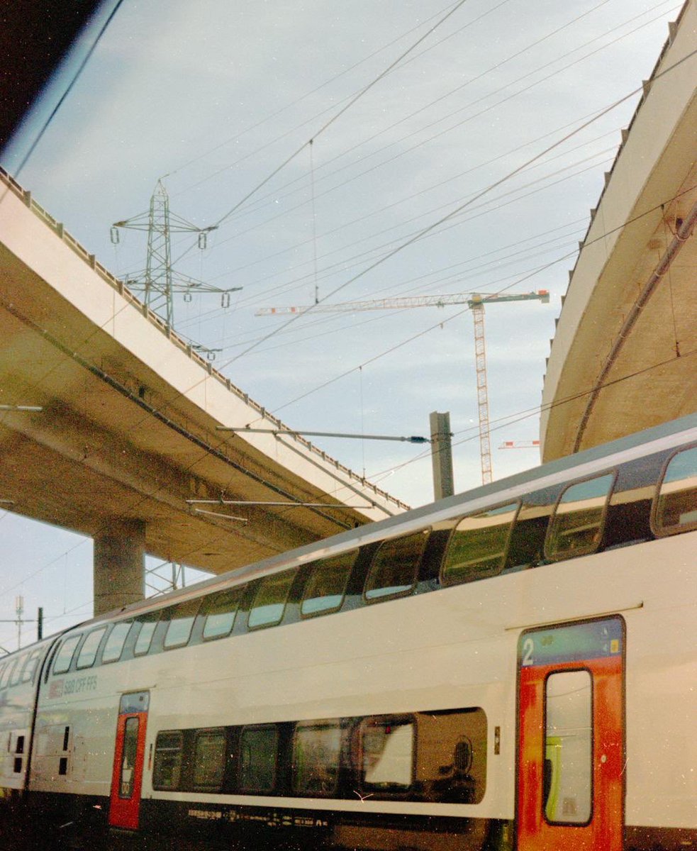 adeleuuuuh's tweet photo. Bern - May 2026 

Kodak Gold 200 https://t.co/I3xpQKO3pp