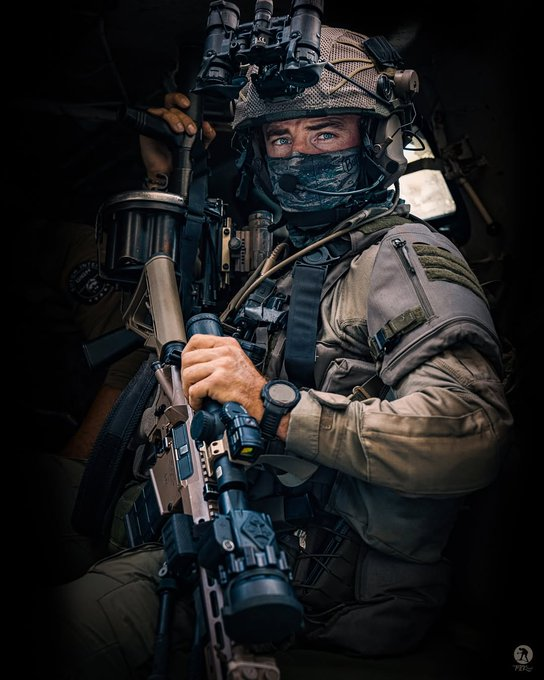 top_force tweet picture