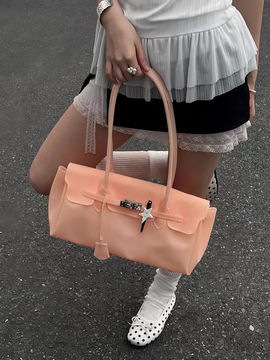 friendlyxstore's tweet photo. Jelly Firkin รับพรี 2 ไซส์นะคะ 🫐🍏
ใบละ 690.- free ems (รับมัดจำ50%)

สั่งทาง shopee ใช้โค้ด 6.6 ได้ค่า
large size : https://t.co/wcVBow7vfU
medium size : https://t.co/k2iFcSiOBE https://t.co/OiQmuSx2AO
