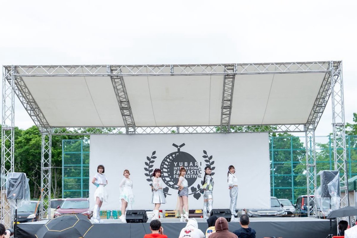 candys_idol's tweet photo. ゆうばり国際ファンタスティック映画祭
アイドルガチンコバトル⚔️

SHOWROOM配信から投票券まで
応援してくださった皆様本当にありがとうございます！

CANDYSはドリーム賞をいただきました🏆
これからも夢ある全ての人を応援し続けます✨

写真・動画は
 #札幌CANDYS  で🩷 https://t.co/9gSGf1l6ds