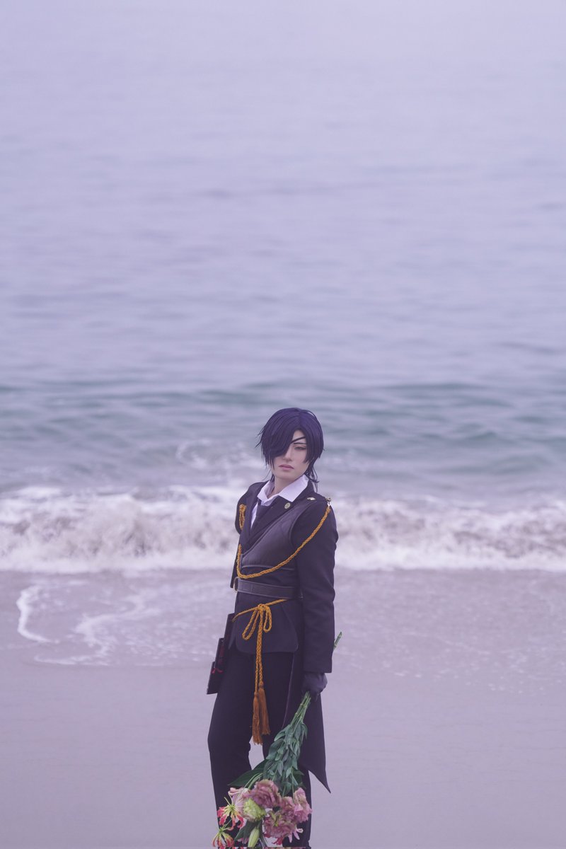 Athu32's tweet photo. ※Cosplay※
刀剣乱舞/燭台切光忠
.
.
貴方への想いは
海のように果てしなく
感情だけが波のように行き来する
.
.
.
photo:109さん(@109Photo)
#109Photo https://t.co/zKbQ9PQnFY