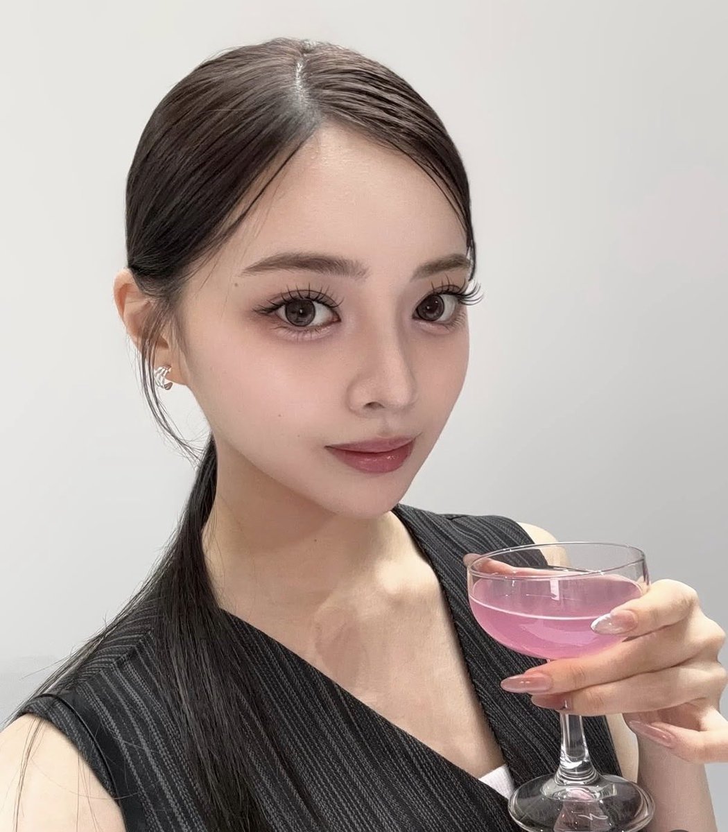 パピヨン tweet media
