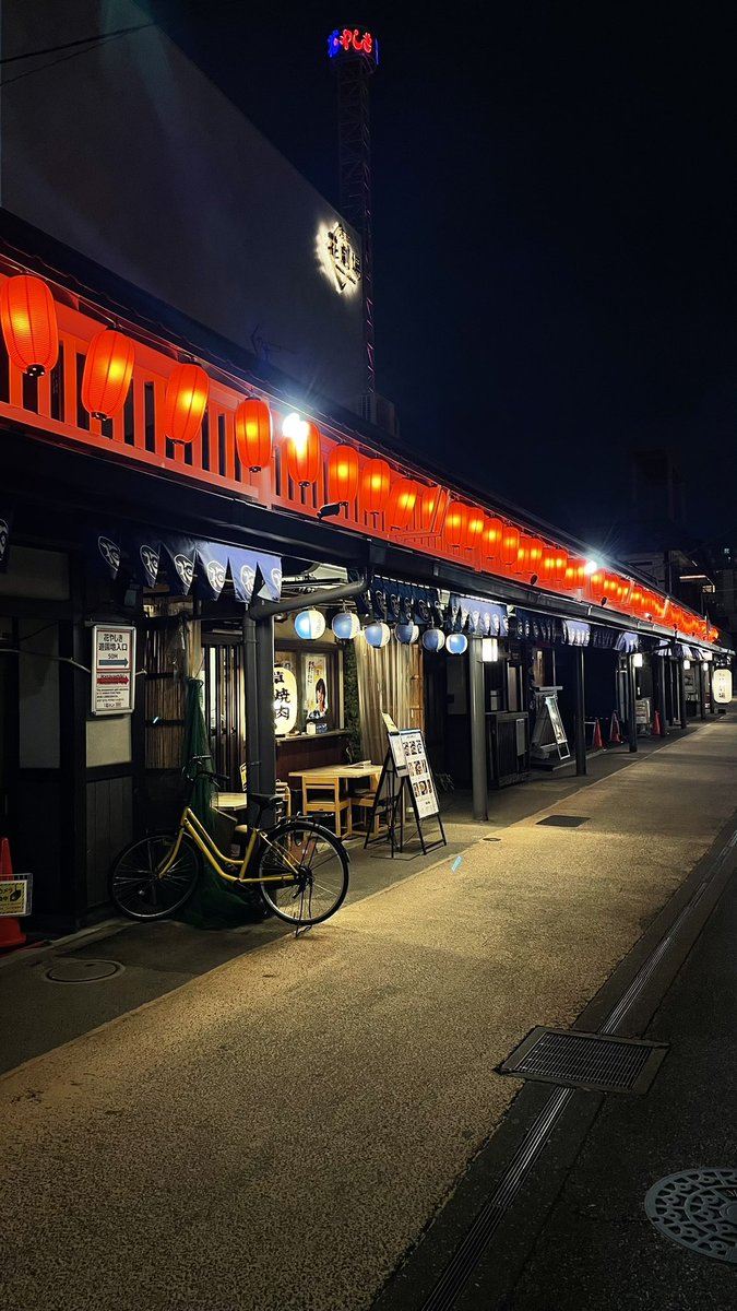 AliIbnAli_'s tweet photo. last night, Asakusa https://t.co/mvN3MnN8zA