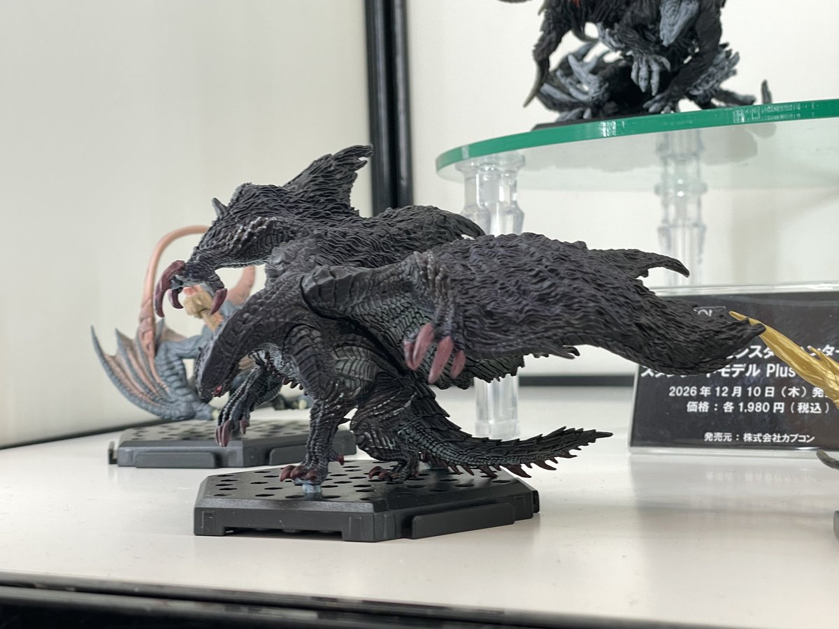 masamune_MHF's tweet photo. スマフェスでスタンダードモデル30弾展示してた！！！！！！😊
めっちゃデカくていいね〜〜 https://t.co/OMxGjsfl5c