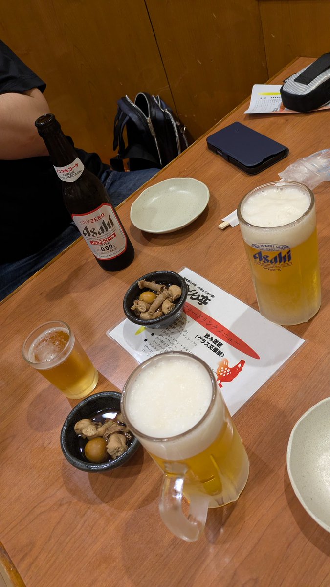 Gold_ArmSOS's tweet photo. 神戸の夜に
 KｰAｰNｰPｰAｰI♪ https://t.co/W8CkbBGF8z