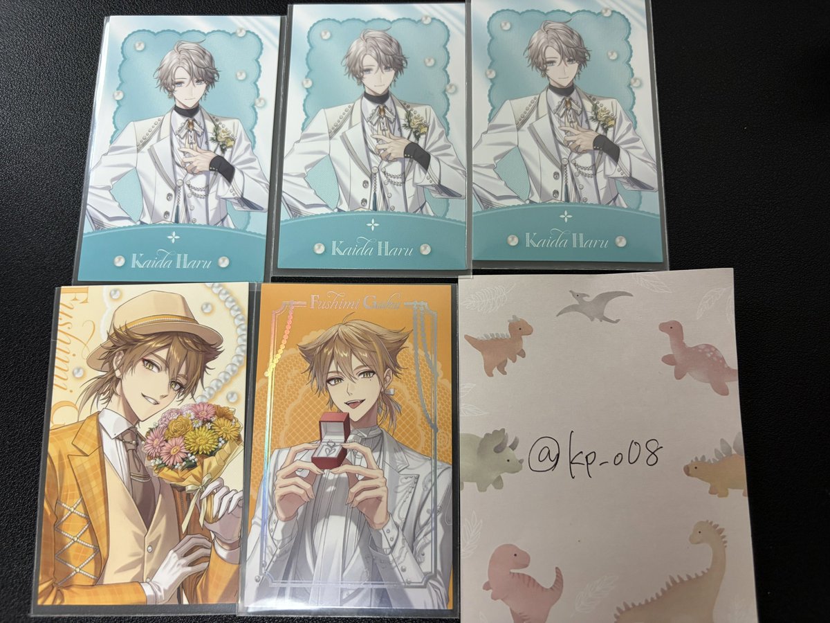 kp_o08's tweet photo. 【交換】　Luminous Marriage　にじさんじ
ランダムフォト風カードAグループ

求: 画像1枚目ハート付きのもの、特典

譲: 画像2枚目、3枚目

郵送希望
異種交換、まとめての交換優先
特典のみの交換も可

検索からでもお気軽にお声掛けください https://t.co/qZPoyLqcTc