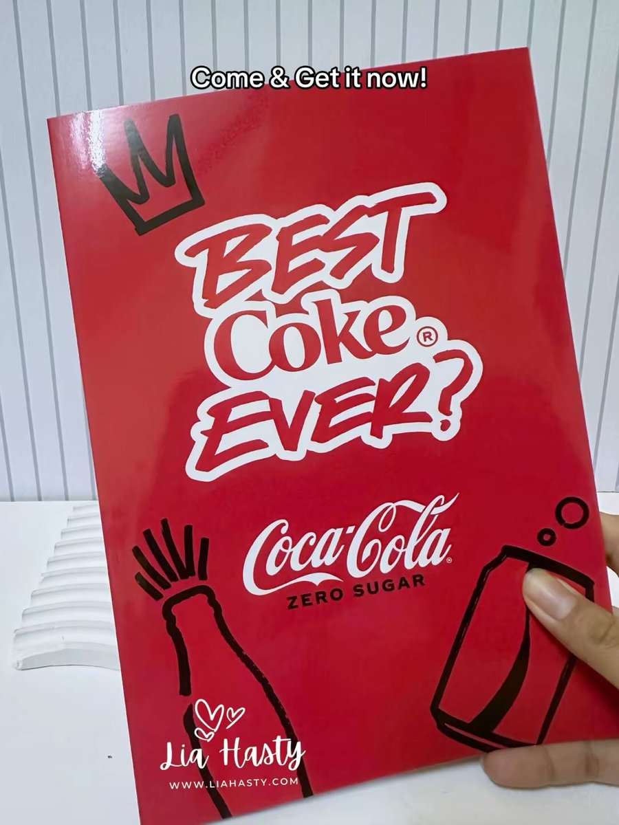 liahasty's tweet photo. BTS Army Malaysia 🇲🇾,

Let’s go to KFC now❗️Come and get it Coca Cola &amp; V - Limited Edition Premium
Accordian Postcard.

Purchase K-Seaweed Rice Twister combo with Coca Cola Zero Sugar &amp; PWP @ RM17.10 for Accordian Postcard.

Come &amp; Get it now! 
@bts_bighit @KFCmalaysia https://t.co/nzBfUOQHVB