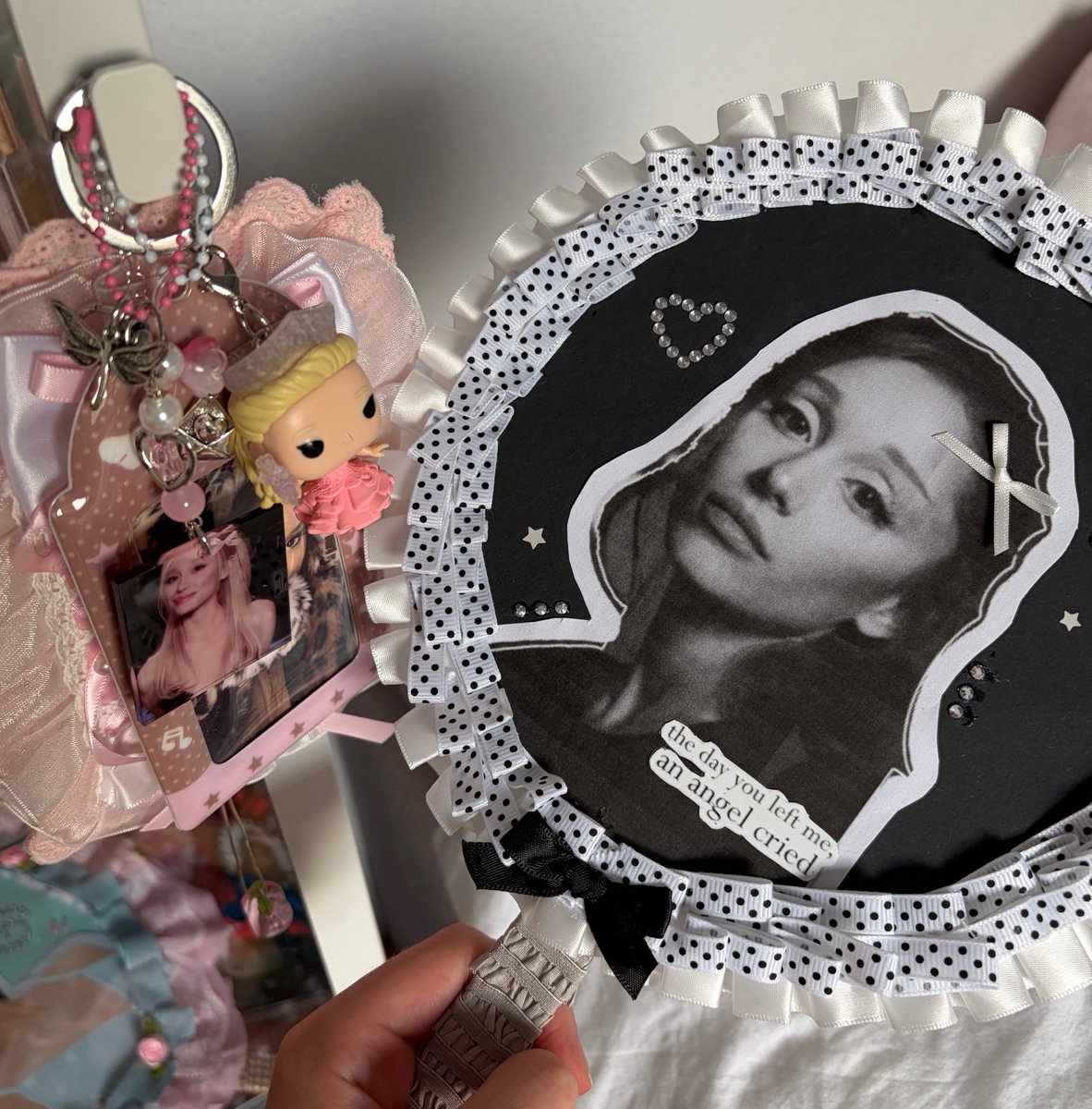 Moontumblr2's tweet photo. ari picket made by me ˚୨୧⋆｡˚ ⋆ https://t.co/ZhanT2isZF