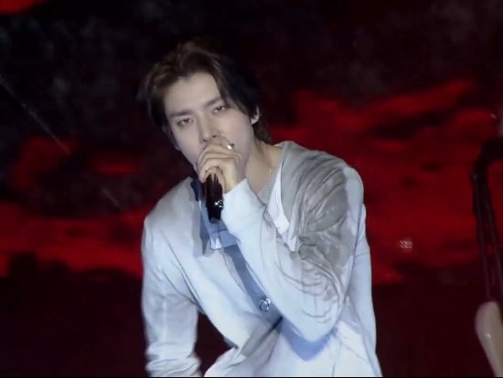 ilovjakez's tweet photo. DAYUMMM JAKE SIM

#ENHYPEN_2026WECONFE
#JAKE #제이크 #ENHYPEN_JAKE https://t.co/9fqG9XDXX4