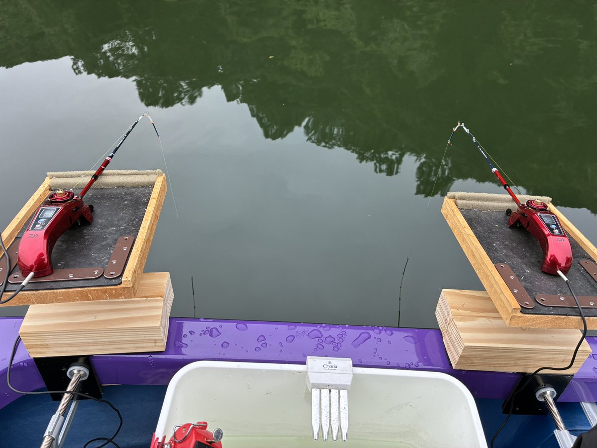 mk119key's tweet photo. 今日は入鹿池へ🎣
季節外れのワカサギ釣り、とりあえずボウズ回避できて良かったけど難しかった💦 https://t.co/TnLUWsTGvI