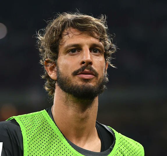 ___numbhead___'s tweet photo. @marifcinter Ciao Campione https://t.co/CaxWnHGNFM