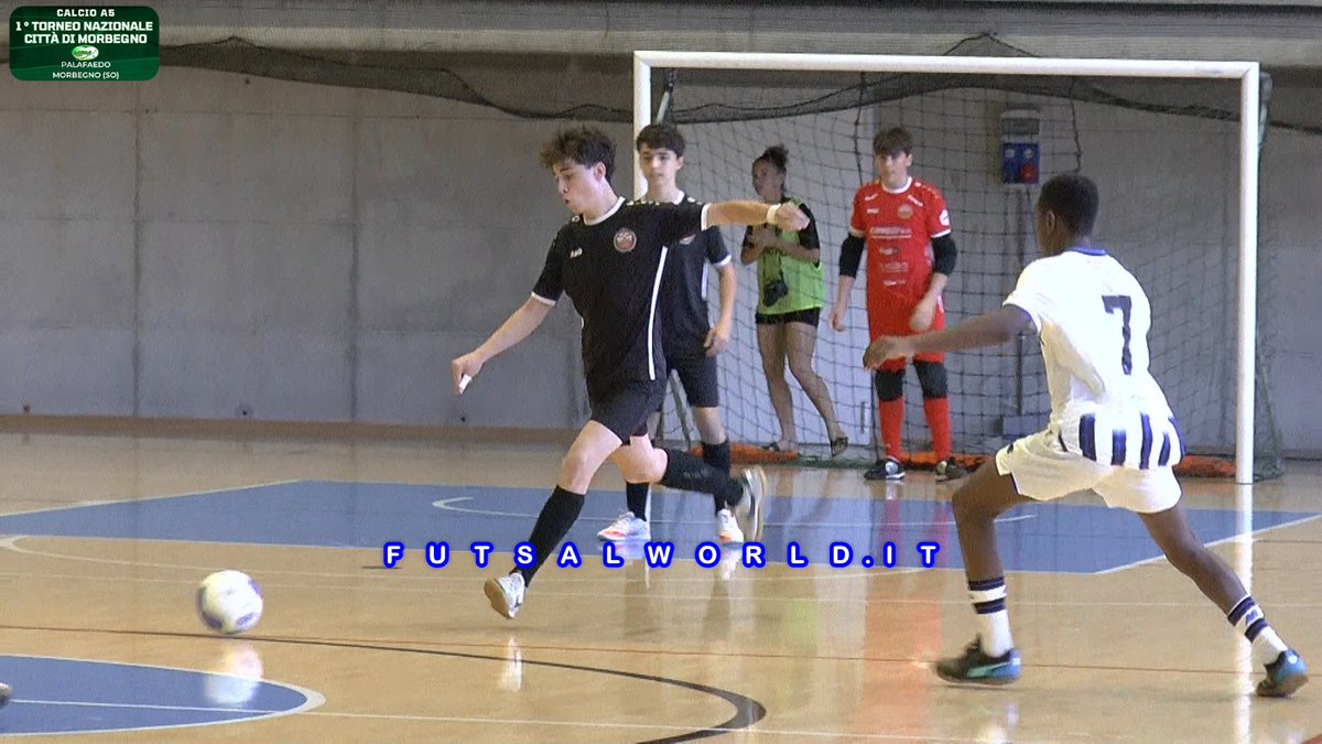 futsalworld's tweet photo. ⚽Torneo Nazionale Città di Morbegno⚽Atalanta - Real Five Rho (U15) ⚽
Su https://t.co/LV6tCsVJmD sono on line 168 foto . . . . in home page cliccare sul logo "Tornei vari Altre partite" poi andare alle date 30-31/5 e 1-2/6 ⚽ #futsalworld https://t.co/rZPVE3pl1d